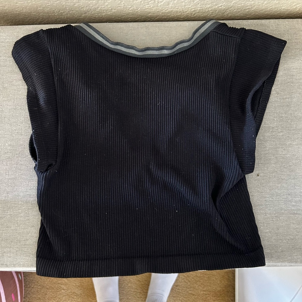 Black Ribbed Top - Picture 2 of 2